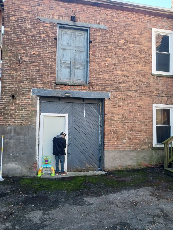 7 South Clinton Street - Photo 7 of 8