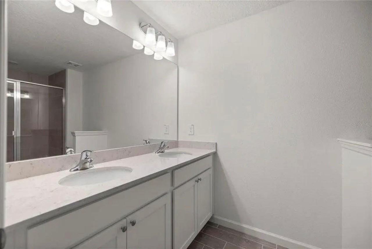 3537 Se 37th Avenue Rd #1 - Photo 7 of 10