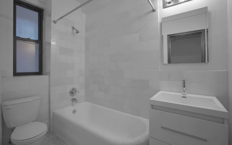 12 E 86th St #828 - Photo 6 of 13