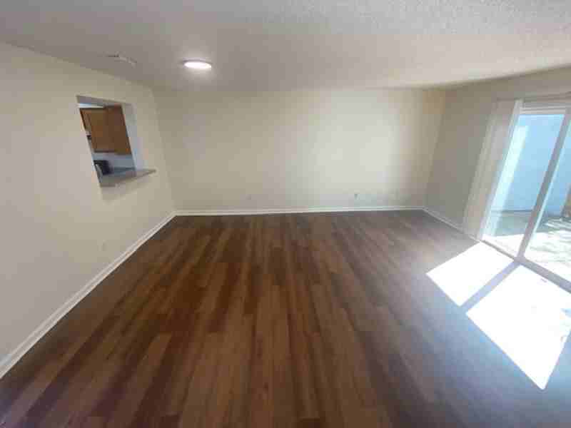 1222 Westdale Dr - Photo 5 of 18