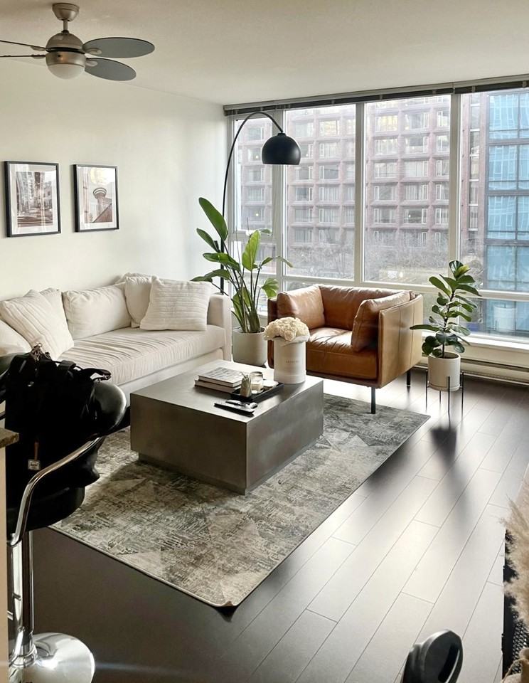 233 Robson Street #905 - Photo 2 of 7