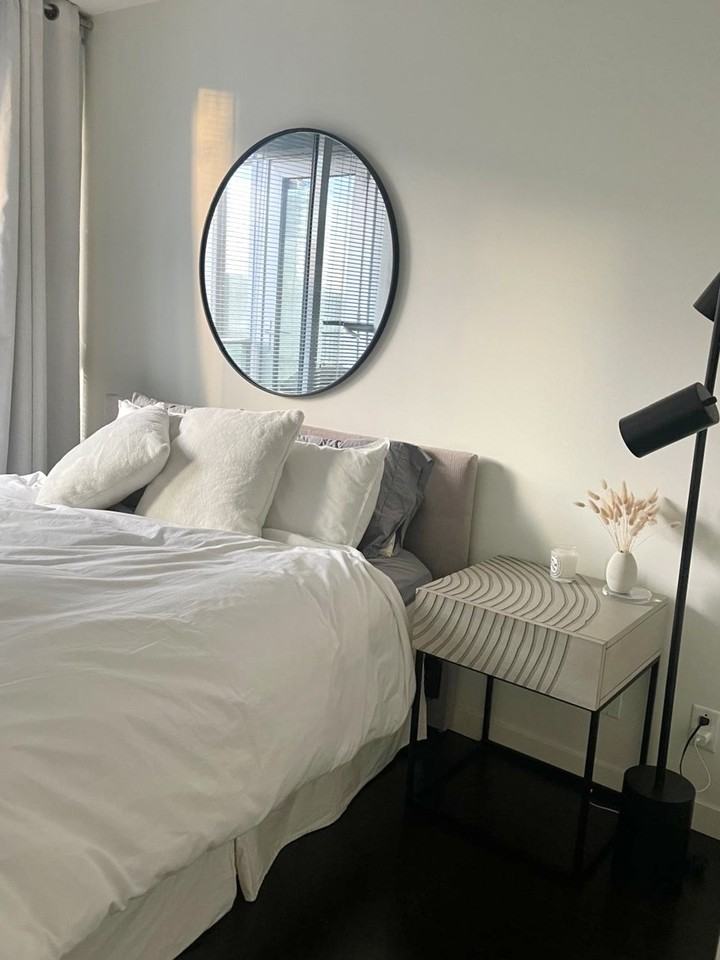 233 Robson Street #905 - Photo 4 of 7