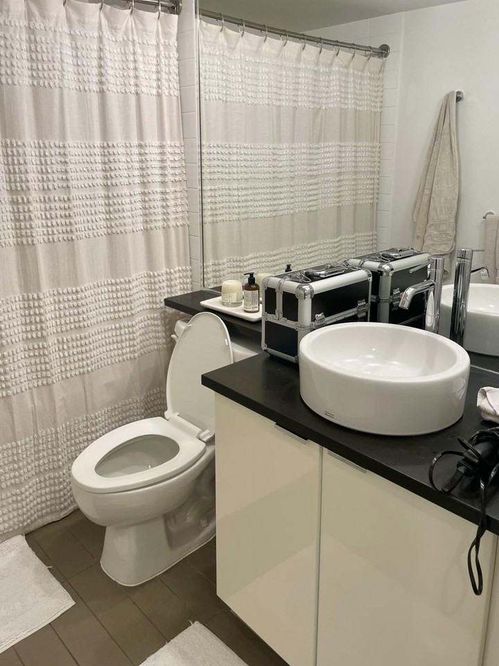233 Robson Street #905 - Photo 5 of 7