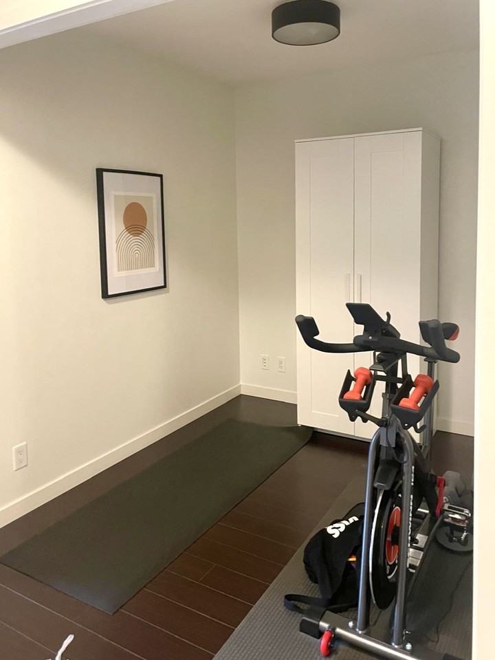 233 Robson Street #905 - Photo 6 of 7