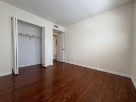 featured image of 137 N 9th St