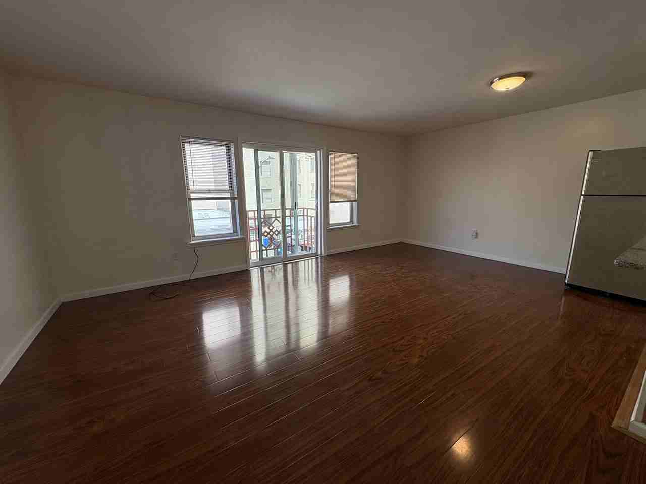 137 North 9th Street - Photo 5 of 9