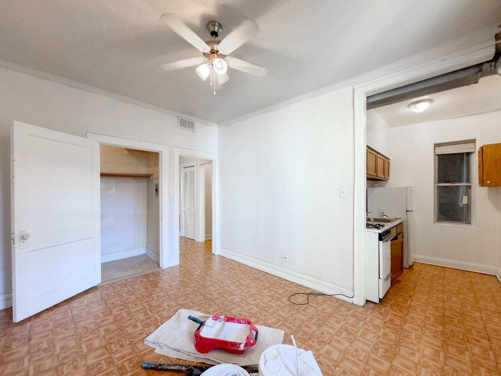 2405 W Wilson Ave #2 - Photo 7 of 21