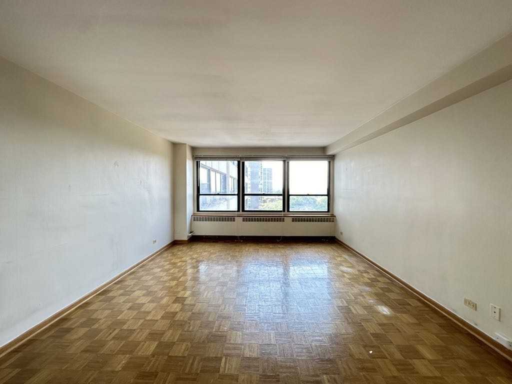 4180 N Marine Dr #908 - Photo 7 of 21