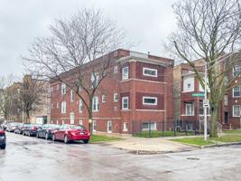featured image of 5000 N Sawyer Ave #2E