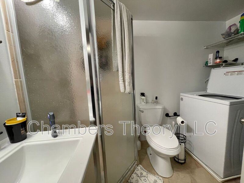 4618 36th St S #B - Photo 4 of 11