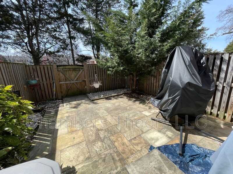 4618 36th St S #B - Photo 7 of 11