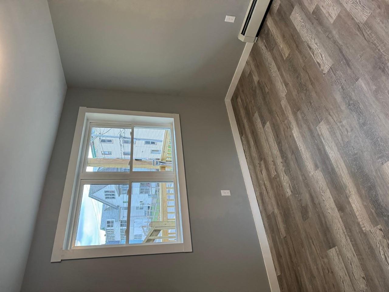 30 Falmouth St - Photo 6 of 7