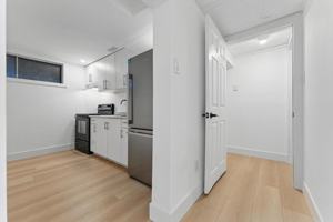 featured image of 90 Euclid Ave #BS