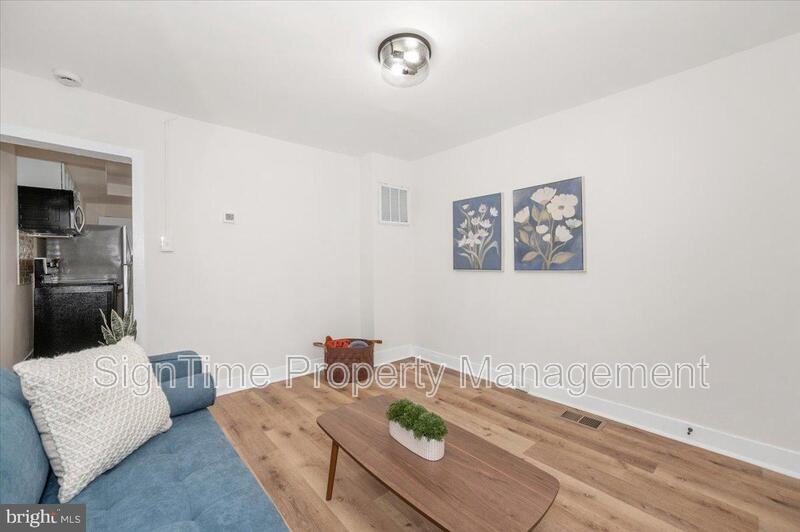 138 E South St - Photo 3 of 27