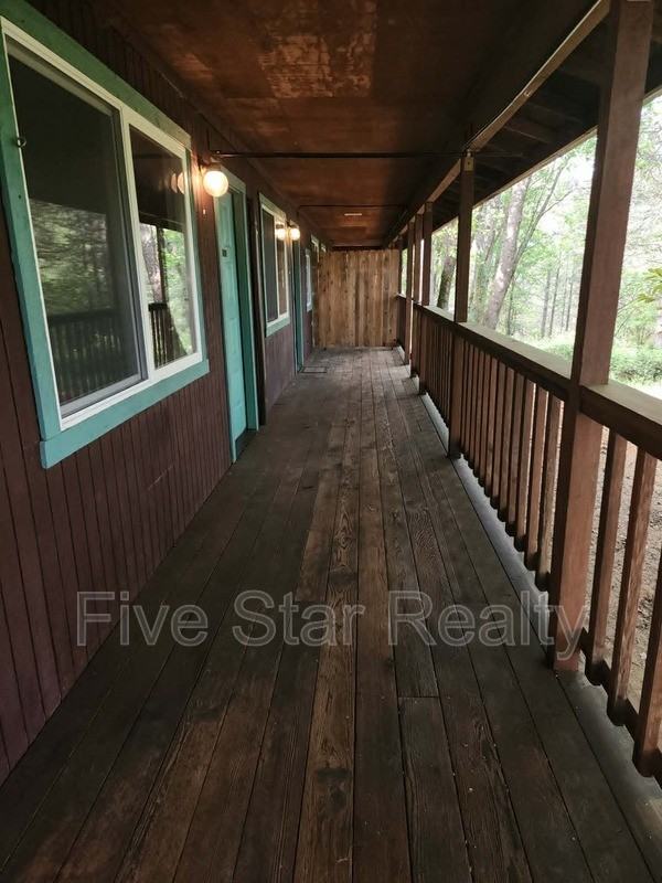 12896 Rices Crossing Rd #B - Photo 6 of 14