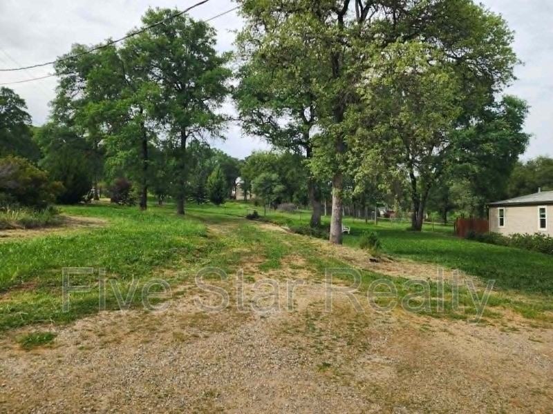 12051 Kimberly Rd - Photo 4 of 39