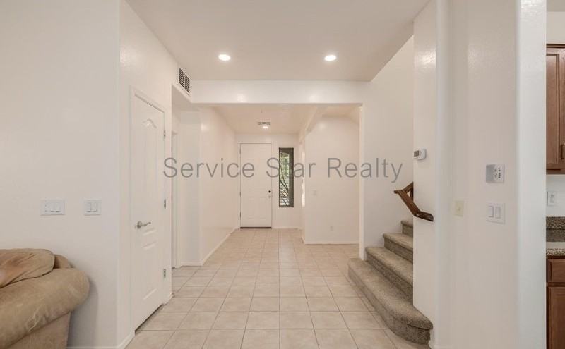 7383 W Milton Dr - Photo 2 of 11