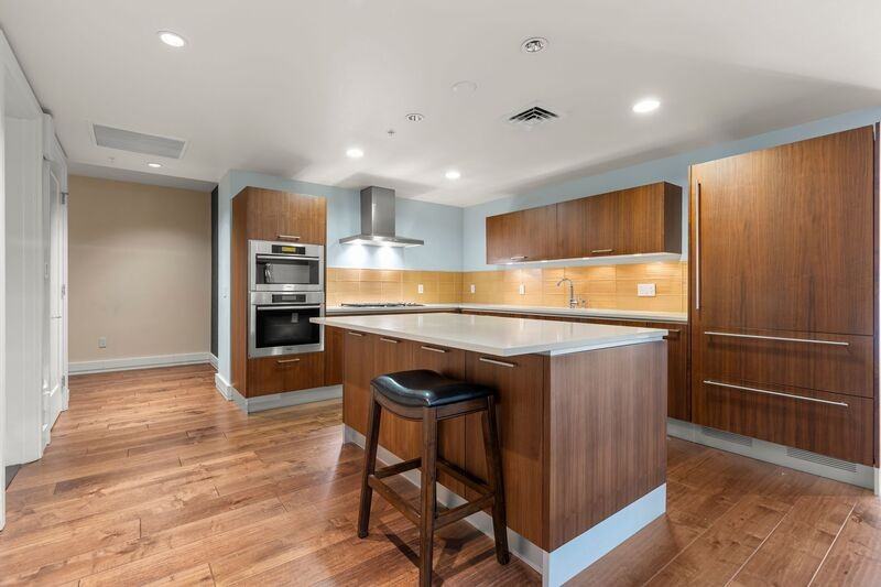311 Nw 12th Ave #204 - Photo 3 of 22