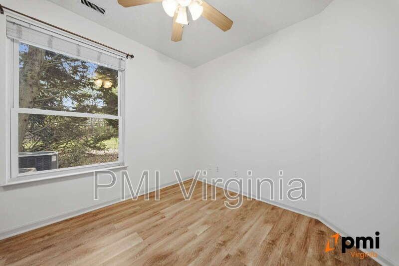 3209 Jade Ct #104 - Photo 6 of 33