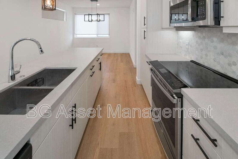 3909 Wattling St - Photo 2 of 38