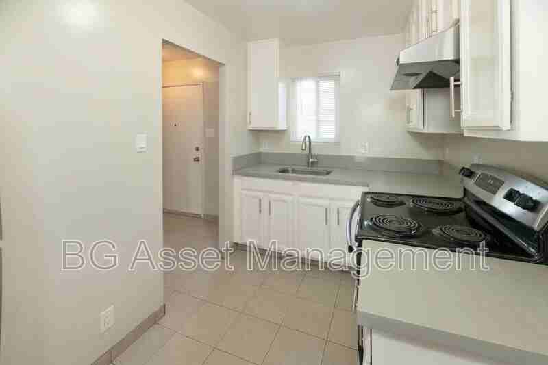 106 Avian Dr - Photo 4 of 30