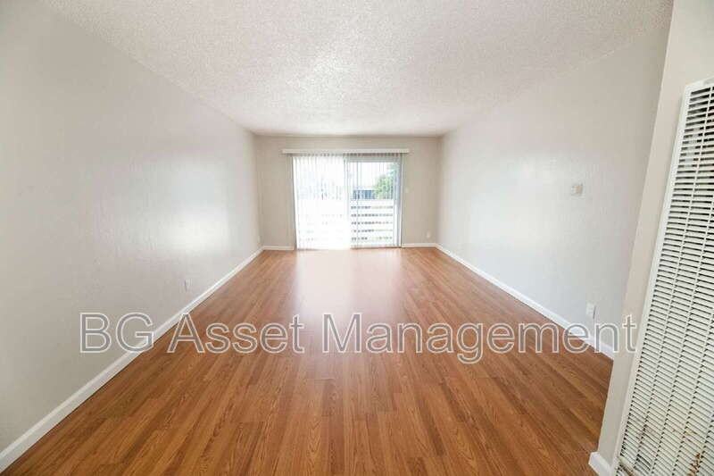 106 Avian Dr - Photo 7 of 30