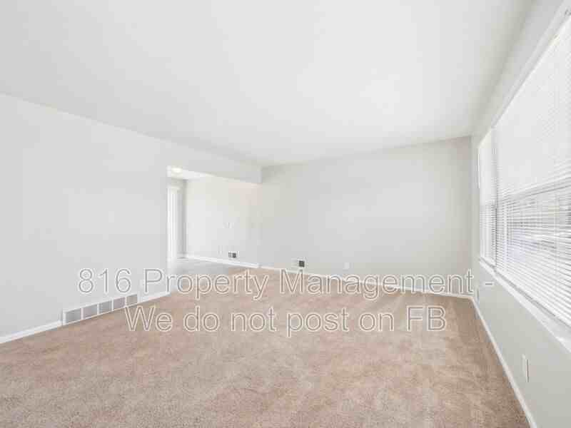 4834 Evanston Ave - Photo 4 of 31