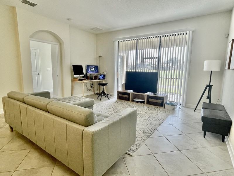 8996 Azalea Sands Ln - Photo 2 of 17