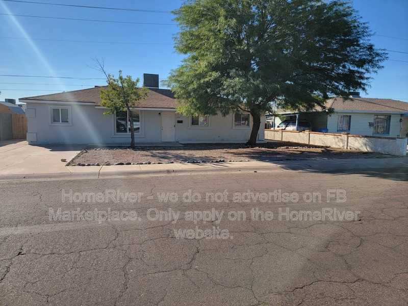 3129 W Montebello Ave - Photo 4 of 26