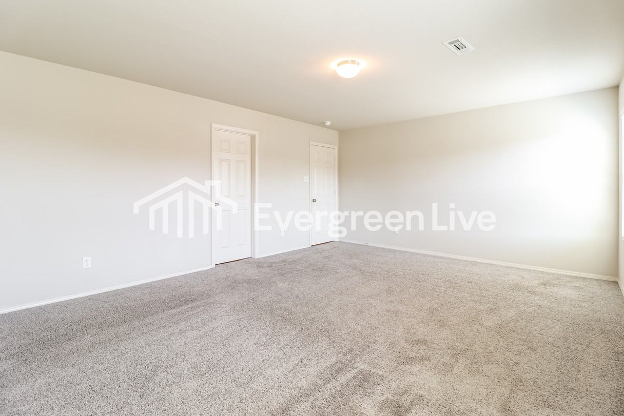 16 Erwin Dr - Photo 7 of 16