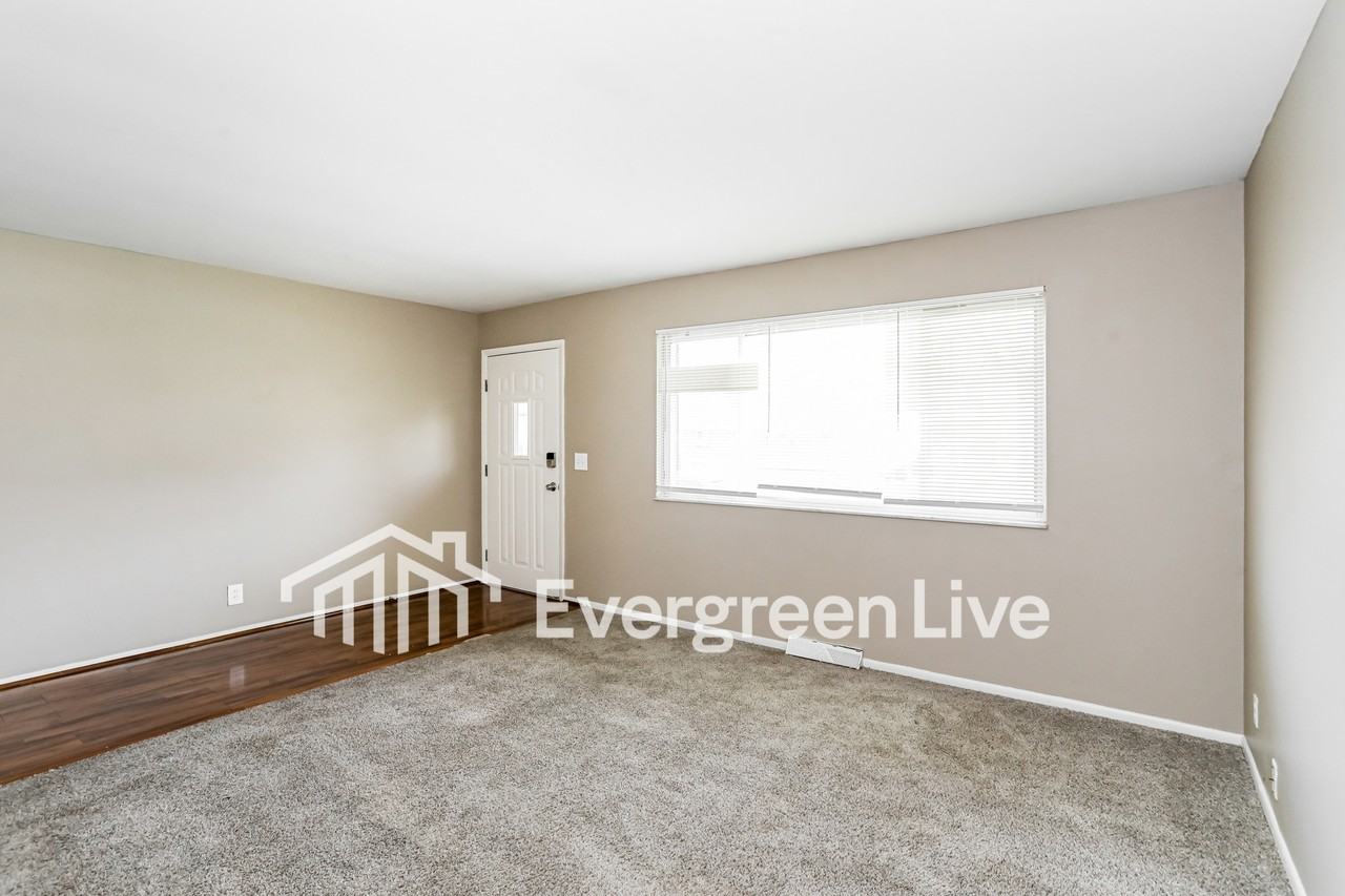 7873 Greenland Pl - Photo 4 of 15