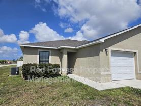 542 Se 6th Pl - Photo 1 of 1