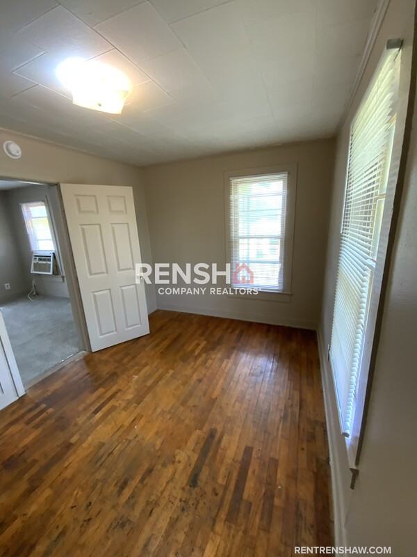 1400 Todd Ave - Photo 2 of 15