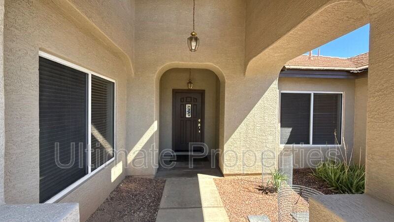 16072 W Monterey Way - Photo 3 of 13