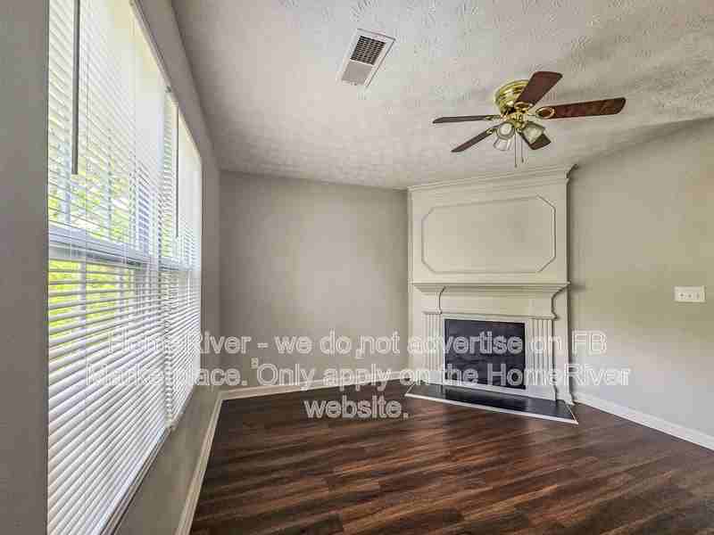 3407 Homeward Trl - Photo 7 of 25
