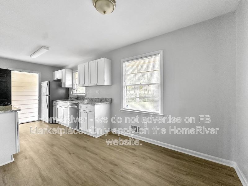 506 Shady Ln - Photo 7 of 24