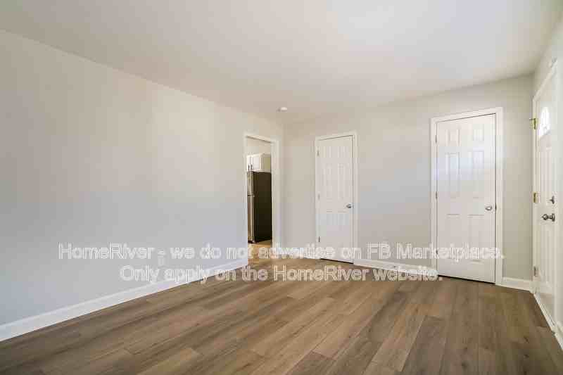 2408 Hart St - Photo 2 of 21