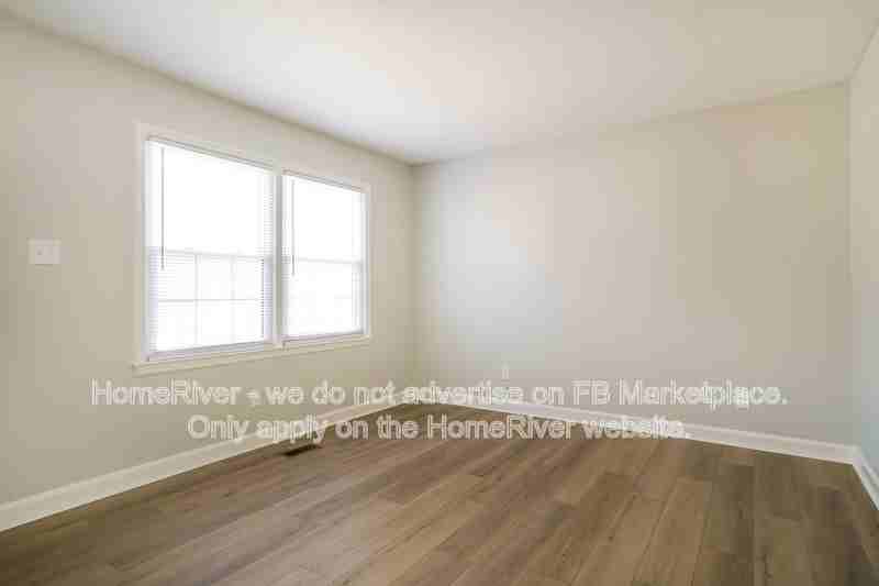 2408 Hart St - Photo 3 of 21