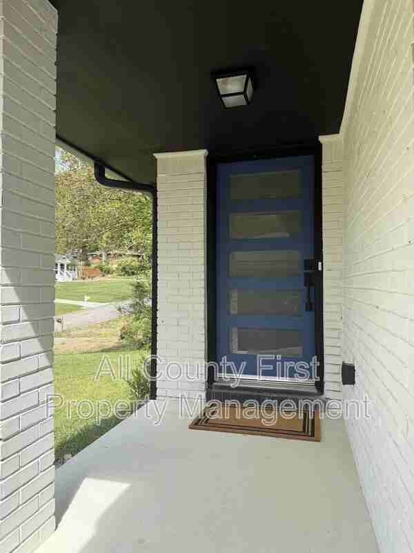 2884 Reveille Cir Se - Photo 3 of 23