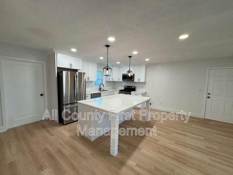 2884 Reveille Cir Se - Photo 6 of 23