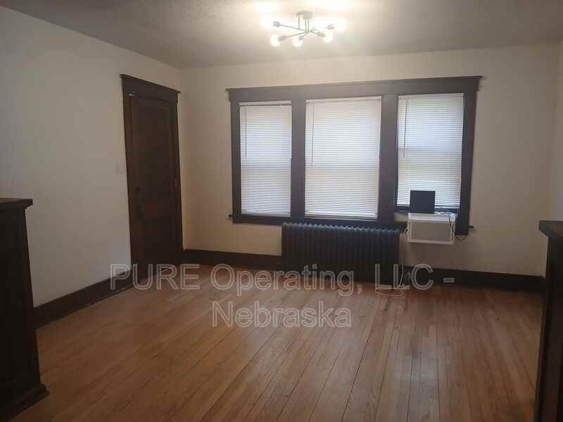 120 N 6th St #6 - Photo 3 of 14