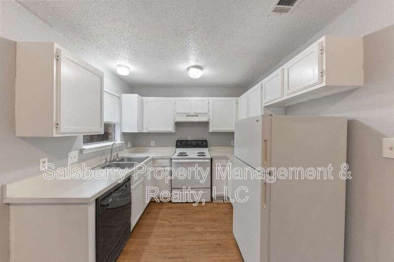 5829 Shadydell Dr - Photo 6 of 15