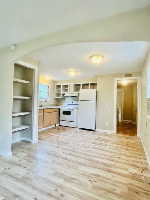 11803 Sw 37th Path - Photo 5 of 30