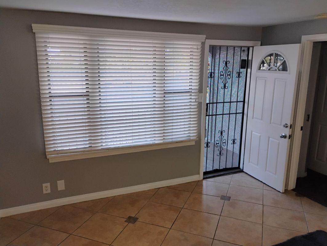 664 W 3rd St ##A - Photo 3 of 15