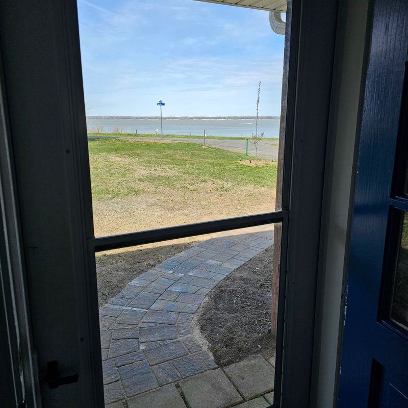 6111 Fairview Dr - Photo 5 of 29