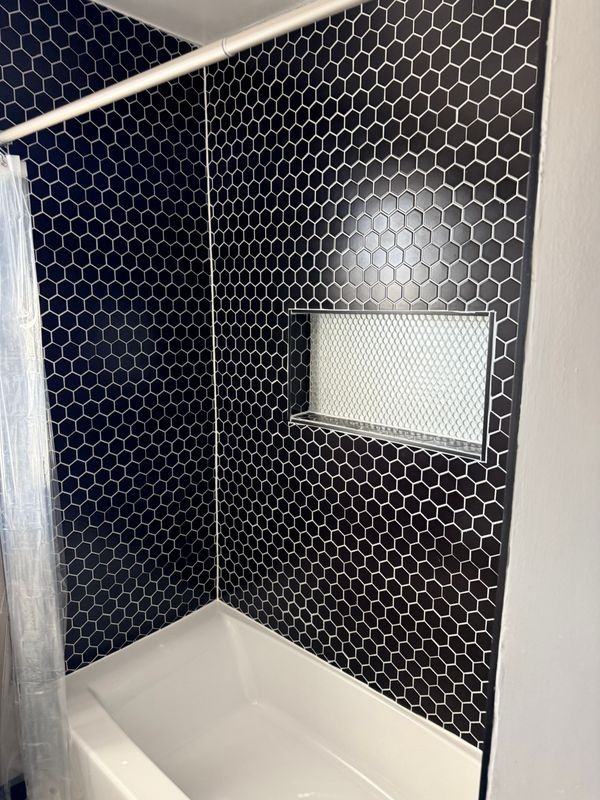 5913 Bertram Ave - Photo 6 of 7