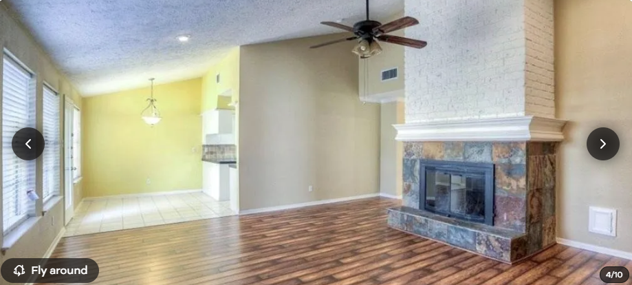 21430 Park Brook Dr - Photo 2 of 9