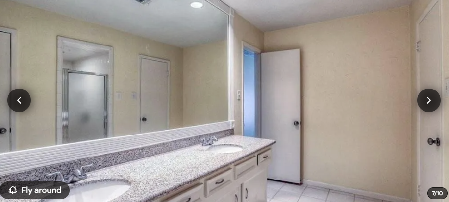 21430 Park Brook Dr - Photo 7 of 9