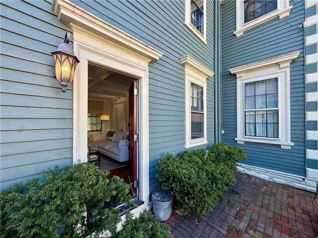 367 Benefit St ##3 - Photo 4 of 45