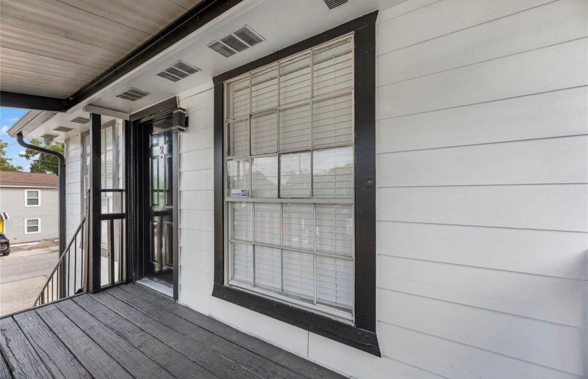 502 Frawley St ##2 - Photo 2 of 12